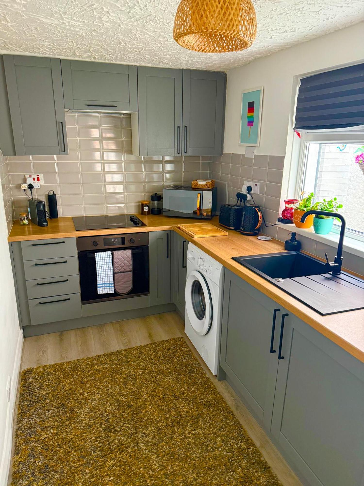 Bloom19 Traditional Belfast Entire House 10 Mins From City Centre エクステリア 写真